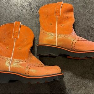 Women’s Ariat Orange Fatbaby Boots Sz 8.5